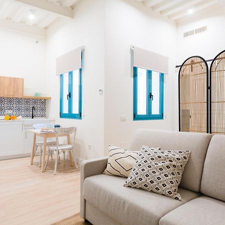 Atenea Malaga Apartments מראה חיצוני תמונה